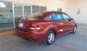 Volkswagen Vento Startline Automático