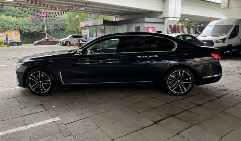 
								BMW 750Li xDrive 2020 AUTOMATICO full									