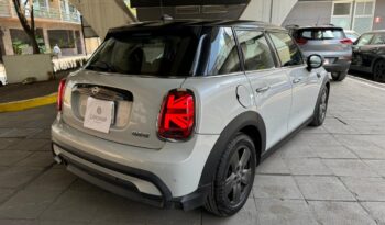 
										BMW-MINI COOPER CLASSIC AUTOMATICA 2022 full									