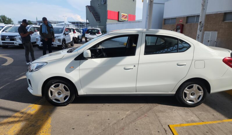 
								MITSUBISHI MIRAGE G4 GLX AUTOMATICO 2022 full									