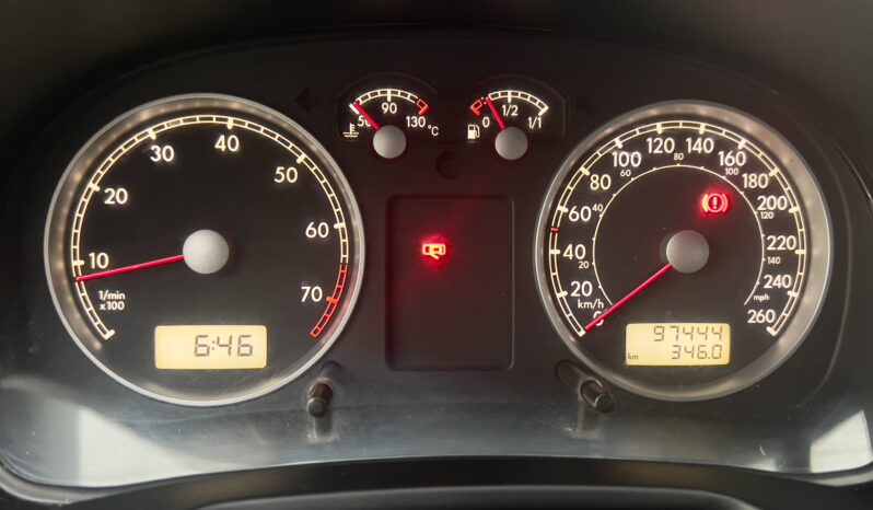 
Volkswagen Jetta 2013 full									