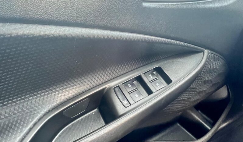 
Chevrolet Onix 2021 full									