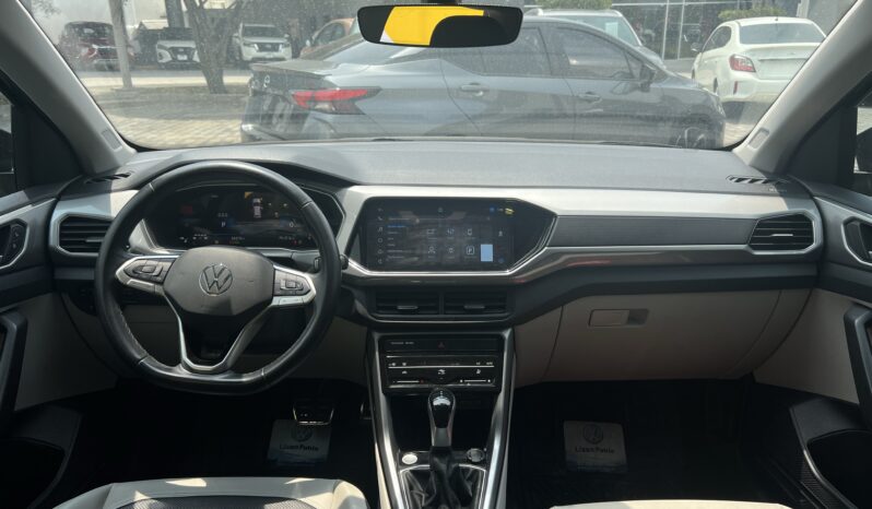 
Chevrolet Tracker 2023 full									
