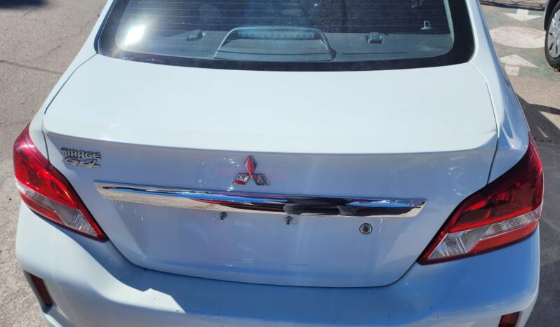 
Mitsubishi Mirage G4 GLX 2024 full									