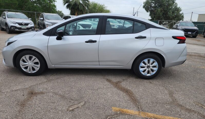 
Nissan Versa Sense  CVT  2024 full									