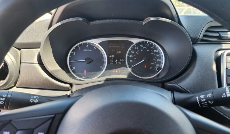 
Nissan Versa Sense  CVT  2024 full									