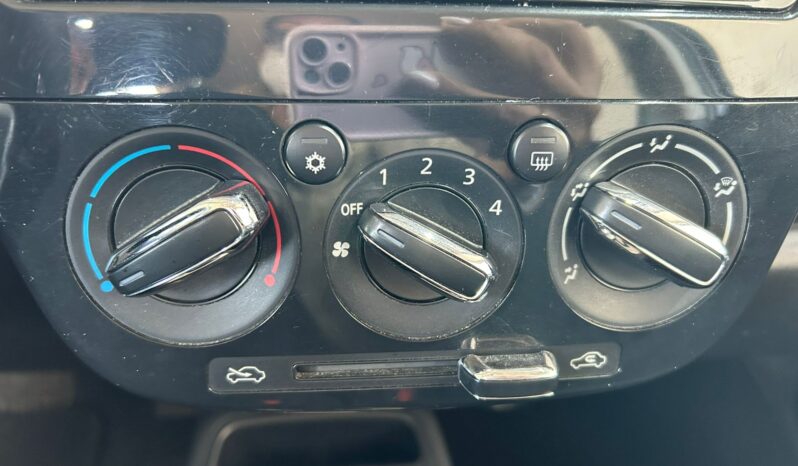 
DODGE ATTITUDE SE 2024 AA4207 full									