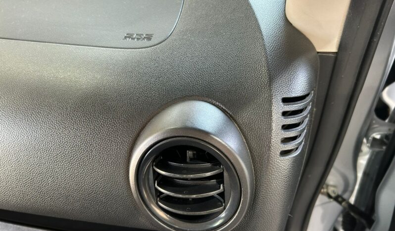 
DODGE ATTITUDE SE 2024 AA4207 full									