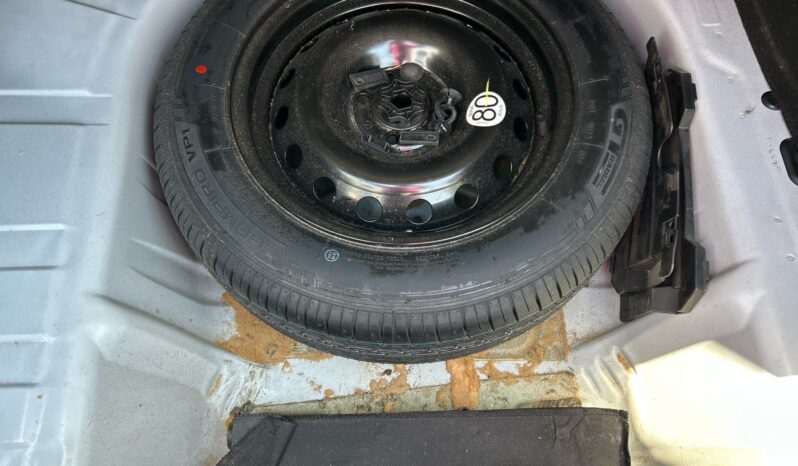 
Renault Logan 1.6 Intens Cvt 2024 CSGDL full									