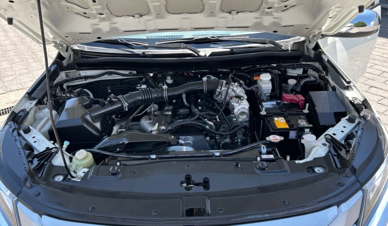 
Mitsubishi 2024 L200 4p GLX Doble L4/2.4/ Man 2WD 2024 CSGDL full									