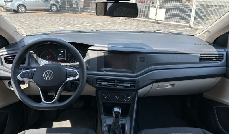 
Volkswagen Virtus 4p Trendline L4/1.6 Aut 2024 CSGDL full									
