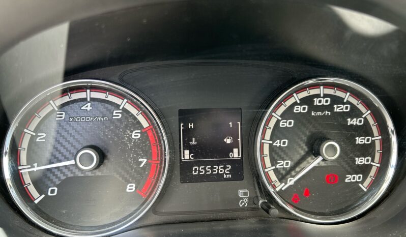 
Mitsubishi 2024 L200 4p GLX Doble L4/2.4/ Man 2WD 2024 CSGDL full									