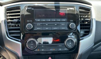 
Mitsubishi 2024 L200 4p GLX Doble L4/2.4/ Man 2WD 2024 CSGDL full									