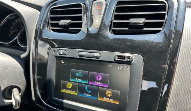 
Renault Logan 1.6 Intens Cvt 2024 CSGDL full									