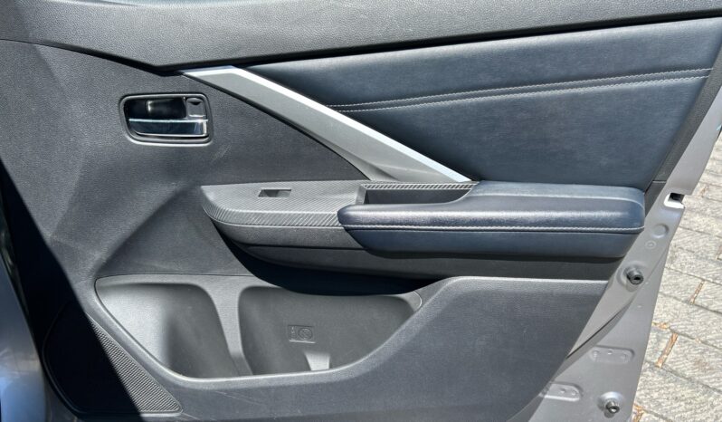 
Mitsubishi Xpander 5p Cross L4/1.5 Aut 2024 CSGDL full									