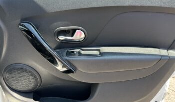 
Renault Logan 1.6 Intens Cvt 2024 CSGDL full									