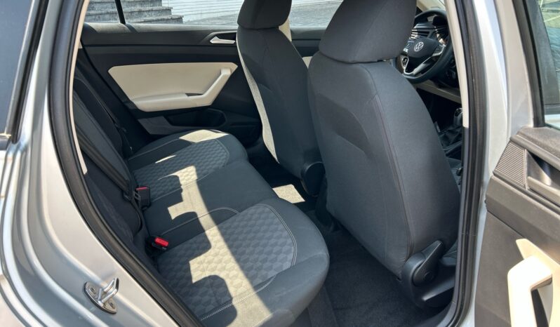 
Volkswagen Virtus 4p Trendline L4/1.6 Aut 2024 CSGDL full									