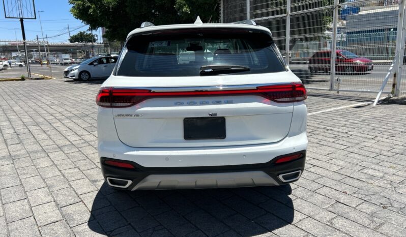 
Chrysler Journey 5p Sport L4/1.5/T Aut 2024 CSGDL full									