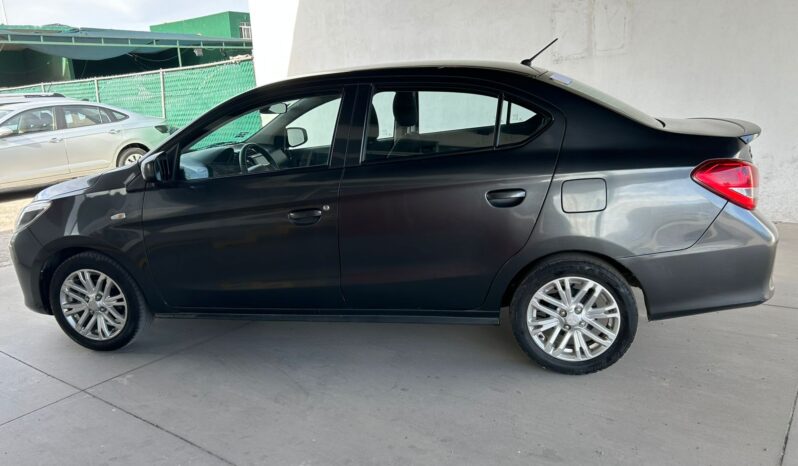 
MITSUBISHI MIRAGE GLX 2024 MI4055 full									