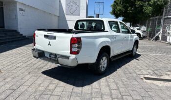 
Mitsubishi 2024 L200 4p GLX Doble L4/2.4/ Man 2WD 2024 CSGDL full									