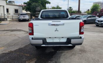 MITSUBISHI L200 GLX DOBLE