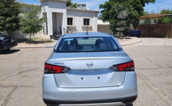 NISSAN VERSA  SENSE  2024