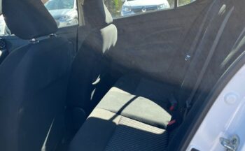 Nissan Versa Sense  CVT 2024