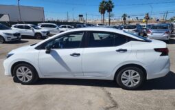 Nissan Versa Sense CVT 2024