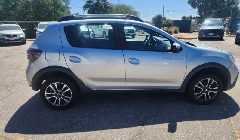 
RENAULT STEPWAY INTENS  2023 full									