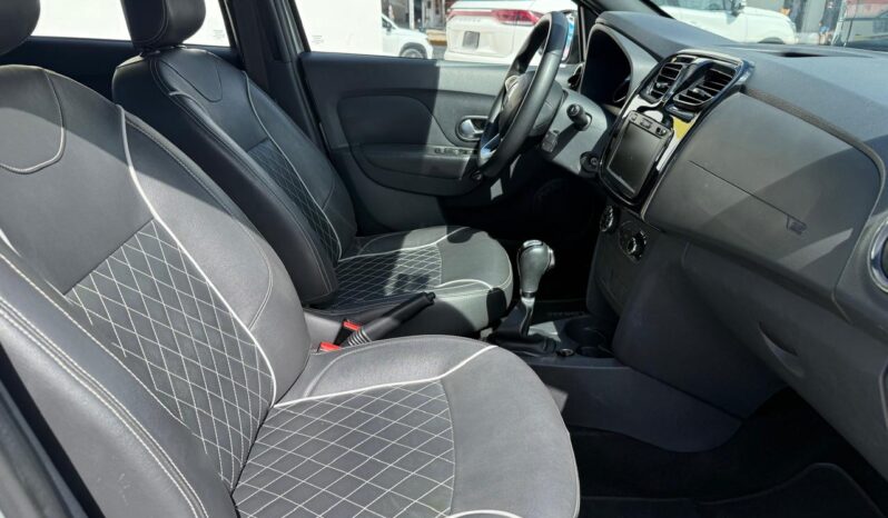 
Renault 2024 Logan 4p Intens L4/1.6 Aut full									