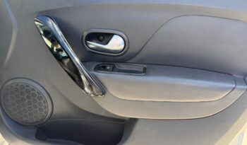 
Renault 2024 Logan 4p Intens L4/1.6 Aut full									