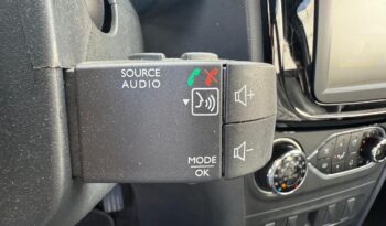 
Renault 2023 Logan 4p Intens L4/1.6 Aut full									