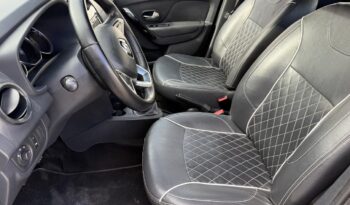 
Renault 2023 Logan 4p Intens L4/1.6 Aut full									