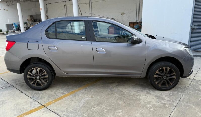 
Renault 2023 Logan 4p Intens L4/1.6 Aut full									