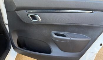 
Renault 2024 Kwid 5p Iconic L3/1.0 Man full									