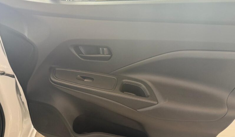 
Nissan 2024 Versa 4p Sense L4/1.6 Aut full									