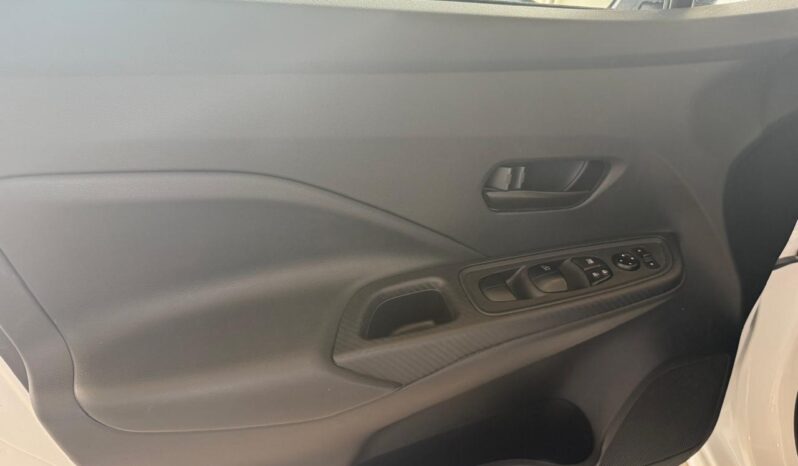 
Nissan 2024 Versa 4p Sense L4/1.6 Aut full									