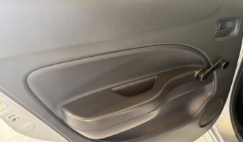 
Chrysler 2024 Attitude 4p SE L3/1.2 Aut full									