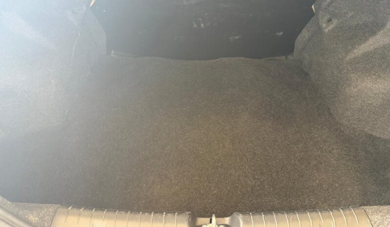 
Chrysler 2024 Attitude 4p SE L3/1.2 Aut full									