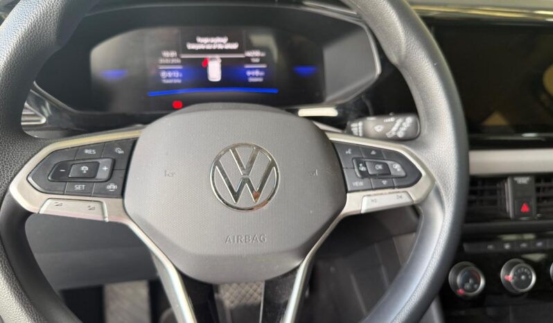 
Volkswagen 2024 Taos 5p Trendline L4/1.4/T Aut full									