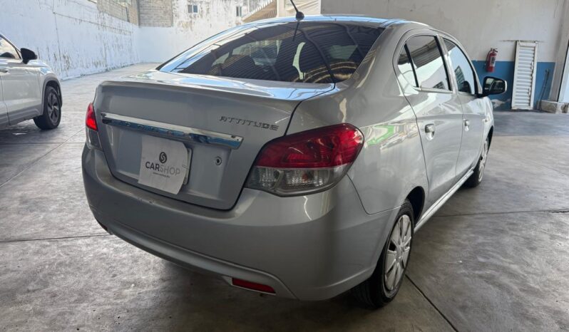 
Dodge Attitude SE AUT 2024 full									