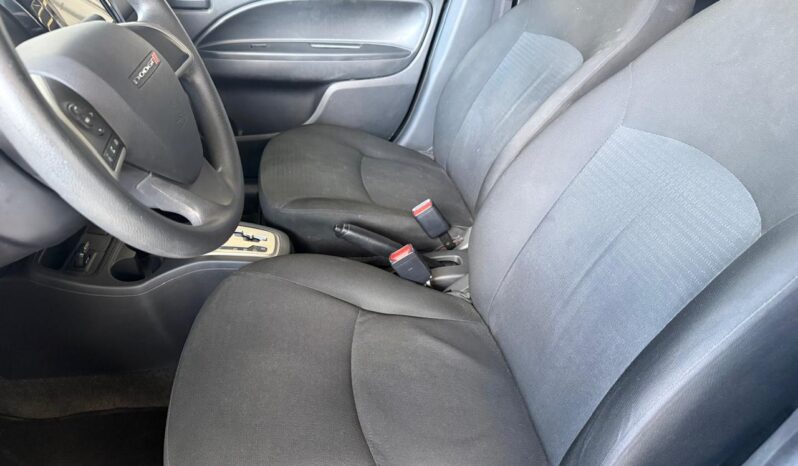 
Dodge Attitude SE AUT 2024 full									