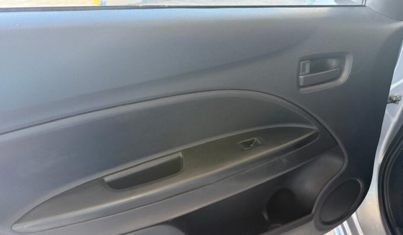 
Dodge Attitude SE AUT 2024 full									