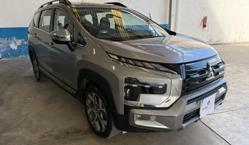 
Mitsubishi Xpander Cross 2024 full									