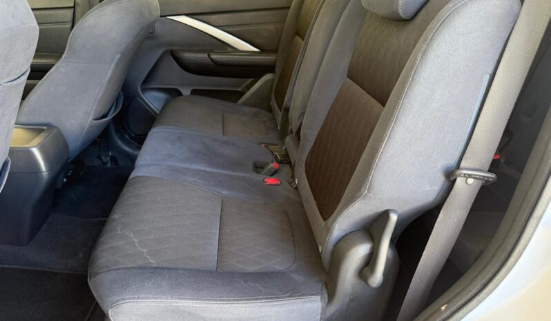 
Mitsubishi Xpander Cross 2024 full									