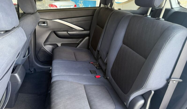 
Mitsubishi Xpander Cross 2024 full									