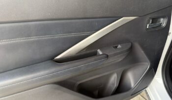 
Mitsubishi Xpander Cross 2024 full									