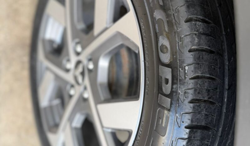 
Mitsubishi Xpander Cross 2024 full									