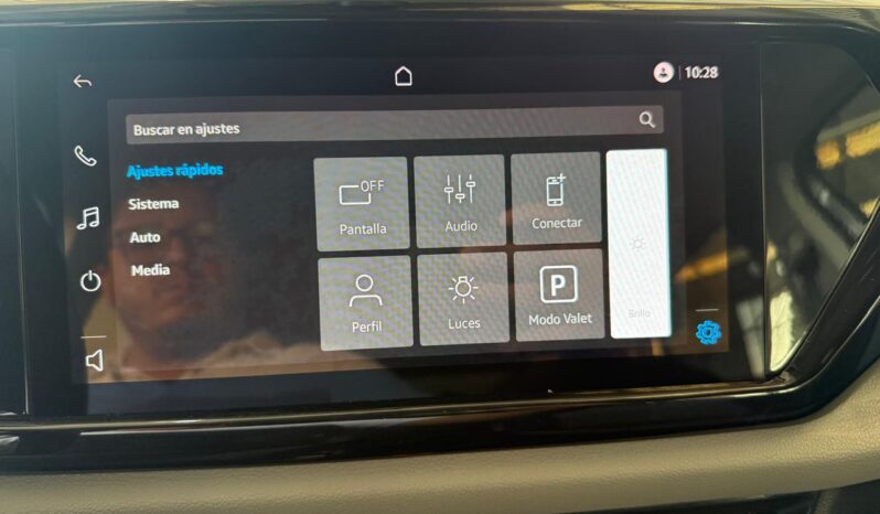 
Volkswagen 2024 Taos 5p Trendline L4/1.4/T Aut full									