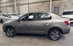 RENAULT LOGAN INTENS CVT 2024